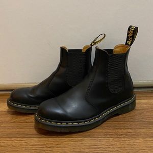 Dr. Marten Chelsea Boot 2976